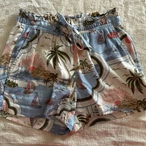 Tropical print shorts size Xs